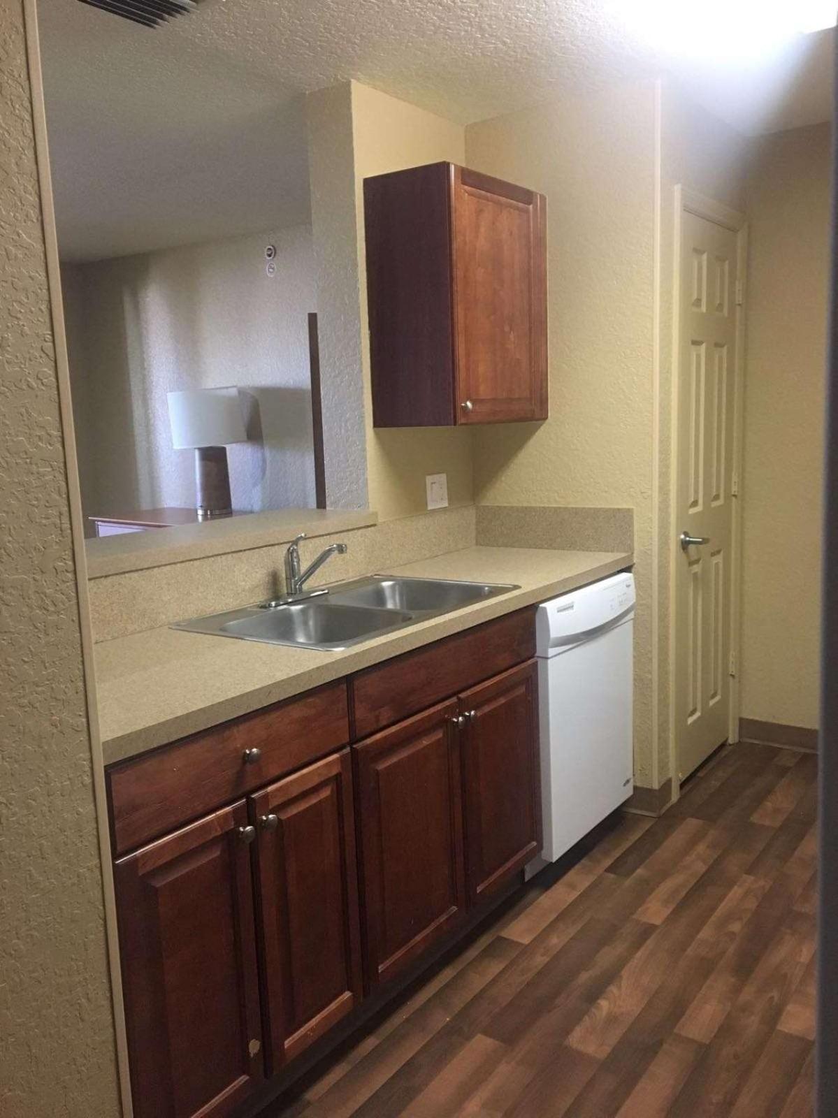 Extended Stay America Suites - Jacksonville - Deerwood Park Zewnętrze zdjęcie